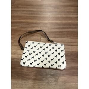 Charming Goat Design Zip-Up Clutch - Adorable & Unique!